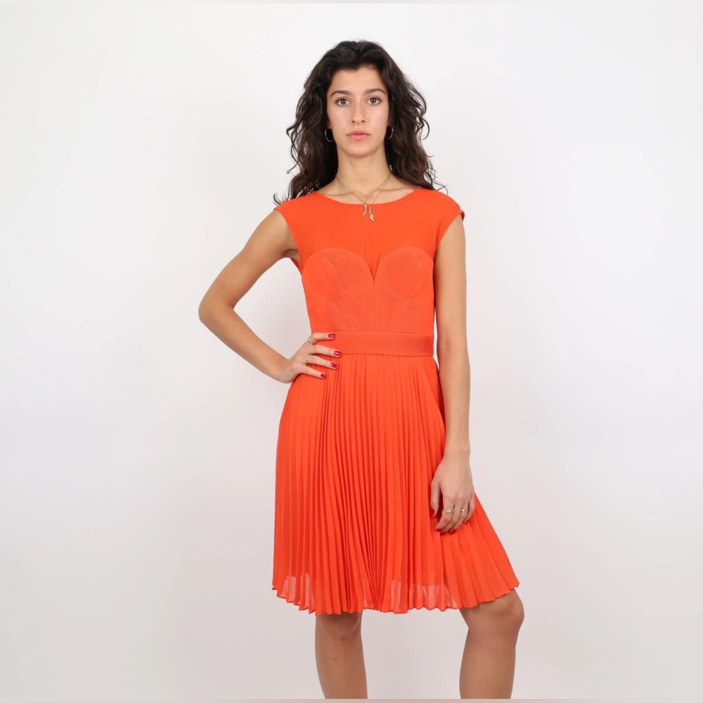 NEW Karen Millen Chain-Trim Pleated Crepe dress in orange SIZE 6